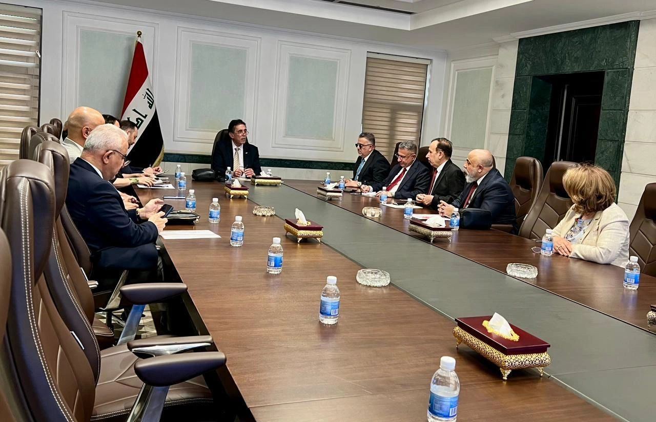 The Adviser to the Minister’s Office Hosts Iraqi Foreign Business Councils